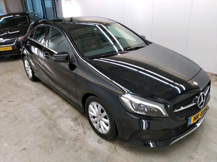 Photo 2 VIN: WDD1760421J592521 - MERCEDES-BENZ A180 