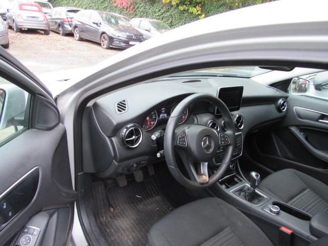 Photo 17 VIN: WDD1760421J754897 - MERCEDES-BENZ A-KLASSE 