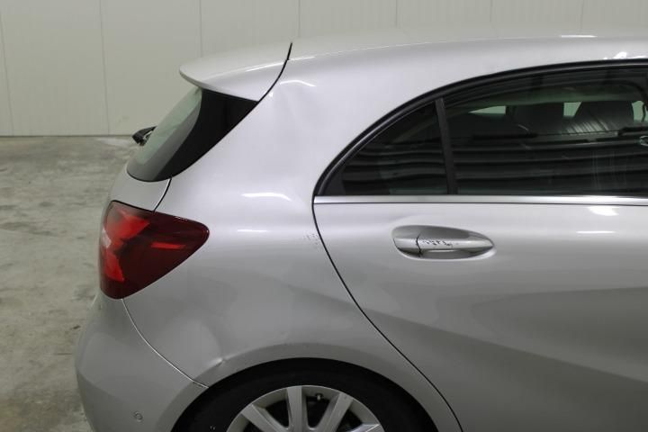 Photo 22 VIN: WDD1760421J779739 - MERCEDES-BENZ A-CLASS HATCHBACK 