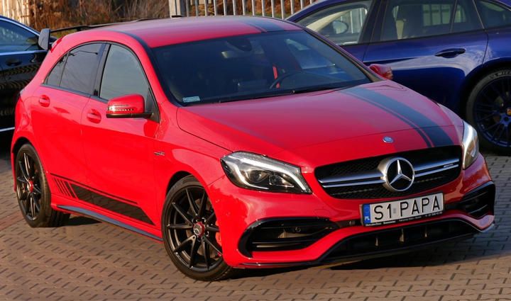 Photo 3 VIN: WDD1760521J612875 - MERCEDES-BENZ A 45 HATCHBACK 