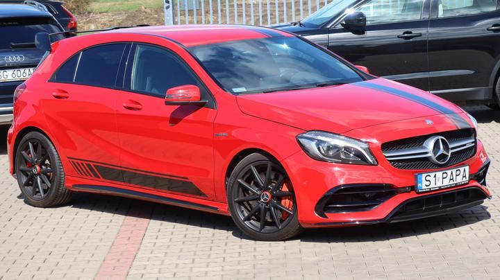 Photo 2 VIN: WDD1760521J612875 - MERCEDES-BENZ A 45 HATCHBACK 