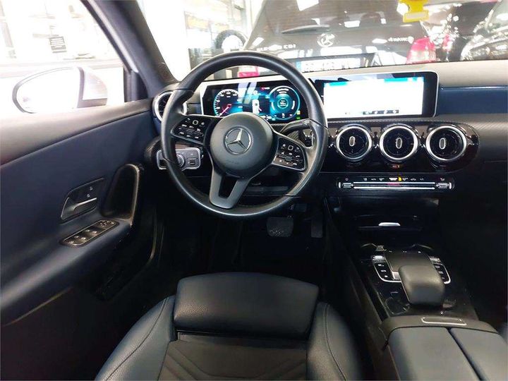 Photo 4 VIN: WDD1770031N014613 - MERCEDES-BENZ CLASSE A BERLINE 