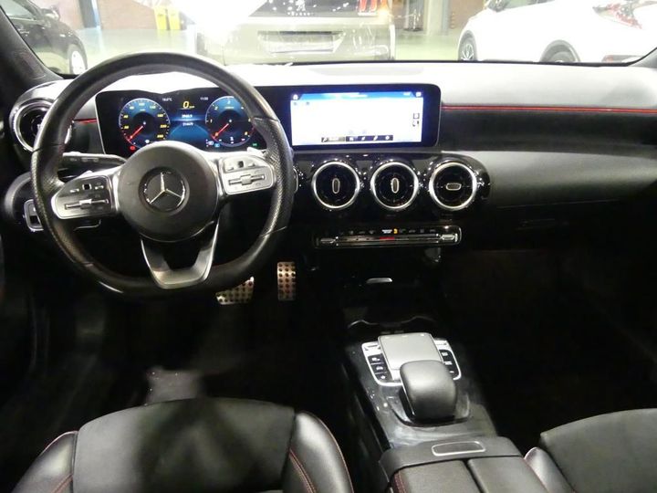 Photo 8 VIN: WDD1770031N015651 - MERCEDES-BENZ A 