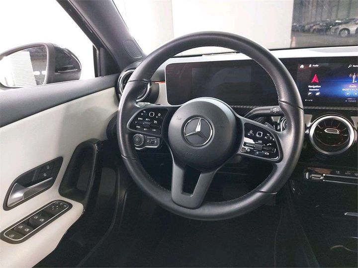 Photo 3 VIN: WDD1770031N050440 - MERCEDES-BENZ A-KLASSE 