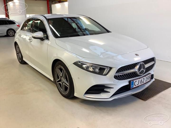 Photo 3 VIN: WDD1770031N056530 - MERCEDES-BENZ A-CLASS HATCHBACK 