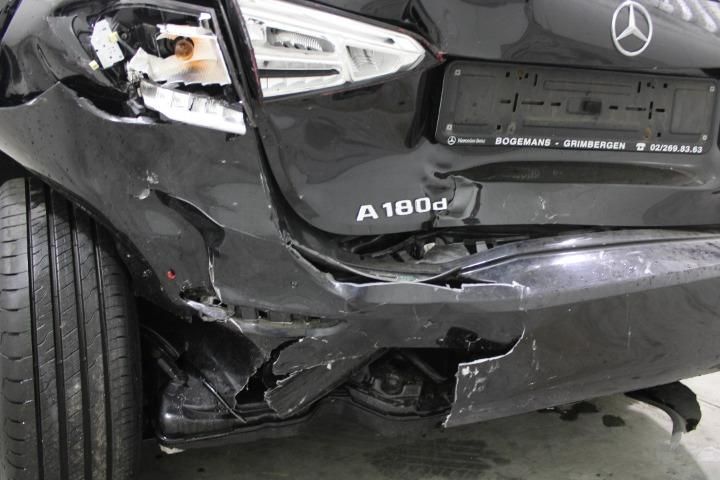 Photo 21 VIN: WDD1770031N068479 - MERCEDES-BENZ A-CLASS HATCHBACK 