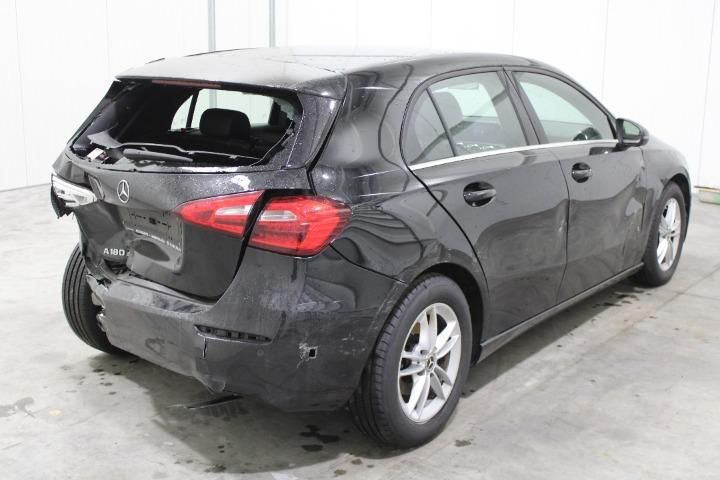 Photo 3 VIN: WDD1770031N068479 - MERCEDES-BENZ A-CLASS HATCHBACK 