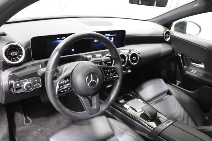 Photo 8 VIN: WDD1770031N068479 - MERCEDES-BENZ A-CLASS HATCHBACK 