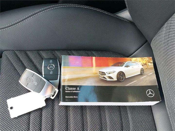 Photo 6 VIN: WDD1770031V003495 - MERCEDES-BENZ CLASSE A BERLINE 