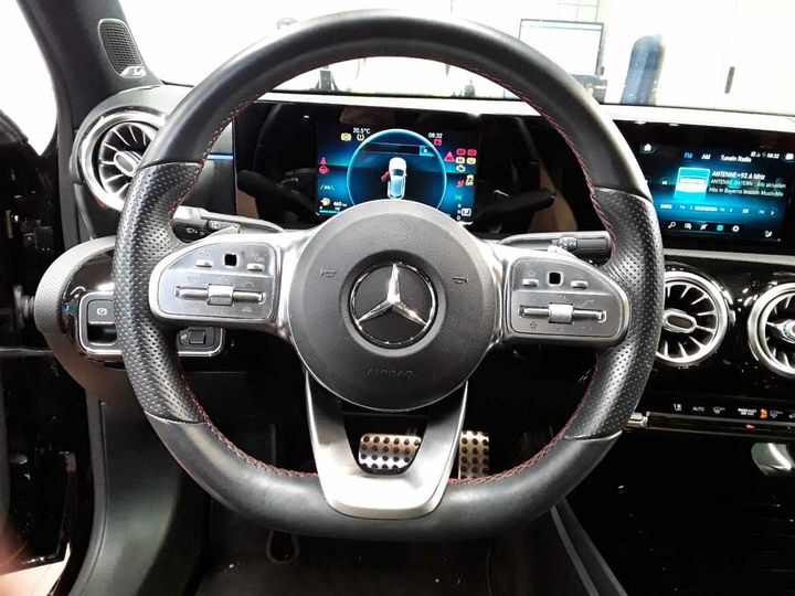 Photo 14 VIN: WDD1770121J101378 - MERCEDES-BENZ A 200 D 8G-DCT AMG 