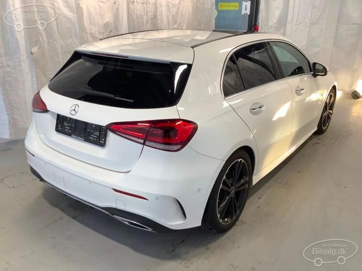 Photo 3 VIN: WDD1770141J170466 - MERCEDES-BENZ A-CLASS HATCHBACK 