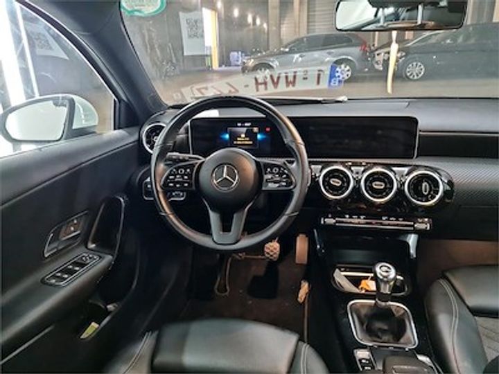 Photo 8 VIN: WDD1770821N136133 - MERCEDES-BENZ CLASSE A (W177) 