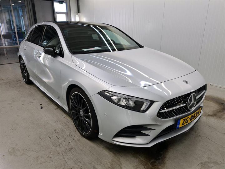 Photo 2 VIN: WDD1770841V032634 - MERCEDES-BENZ A180 