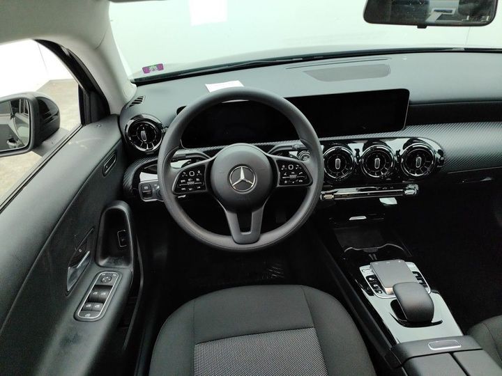 Photo 9 VIN: WDD1771031J107615 - MERCEDES-BENZ A-CLASS BERLINE &#3918 