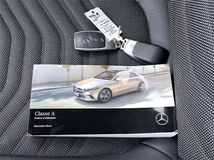 Photo 6 VIN: WDD1771031J171739 - MERCEDES-BENZ CLASSE A BERLINE 