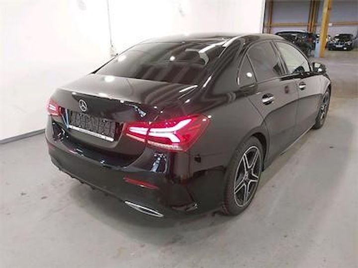 Photo 4 VIN: WDD1771871J168938 - MERCEDES-BENZ CLASSE A SEDAN (V177) 