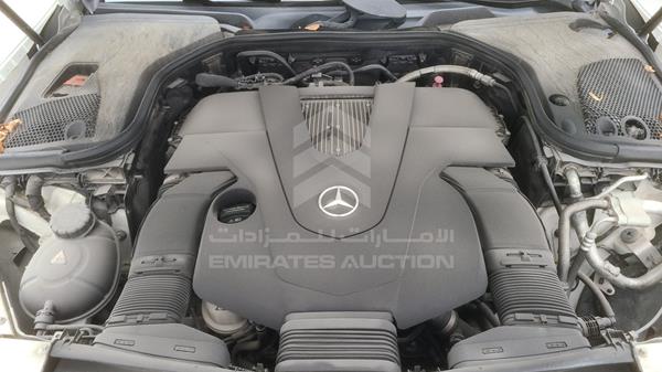 Photo 30 VIN: WDD1J6GB0JF048940 - MERCEDES-BENZ E 400 