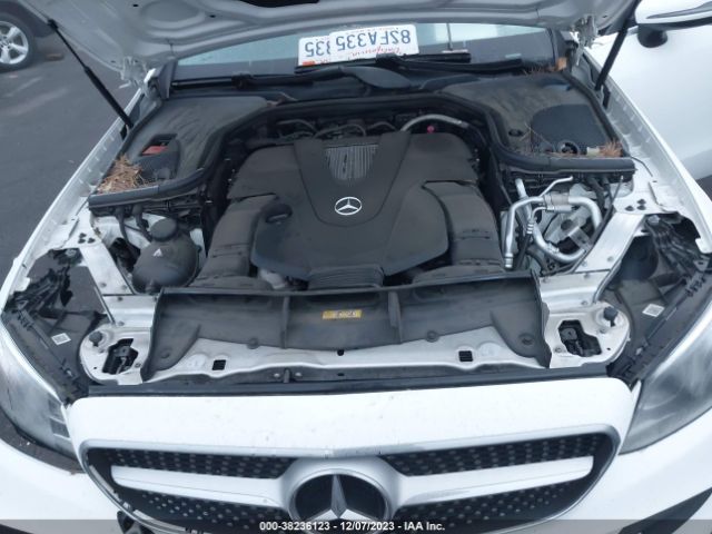 Photo 9 VIN: WDD1J6GB1JF034349 - MERCEDES-BENZ E 400 