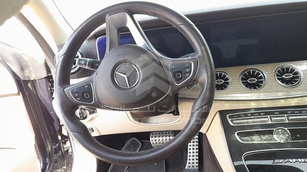 Photo 12 VIN: WDD1J6GB6JF021175 - MERCEDES-BENZ E 400 