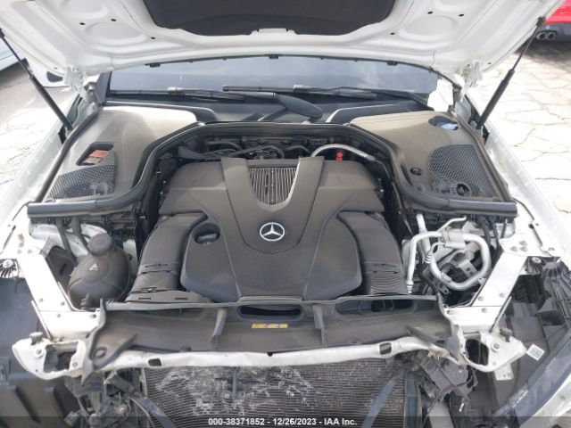 Photo 9 VIN: WDD1J6HBXKF103667 - MERCEDES-BENZ E 450 