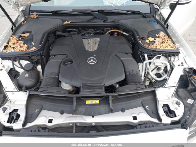 Photo 9 VIN: WDD1K6FBXJF032842 - MERCEDES-BENZ E 400 