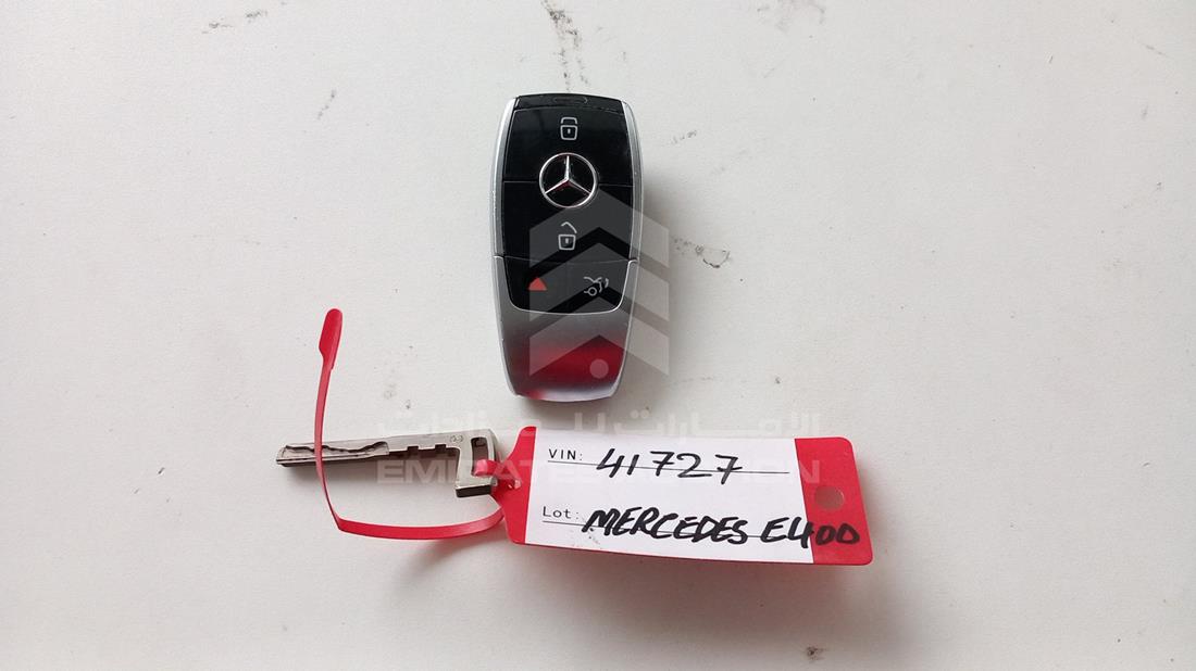 Photo 4 VIN: WDD1K6GB2JF041727 - MERCEDES E 400 