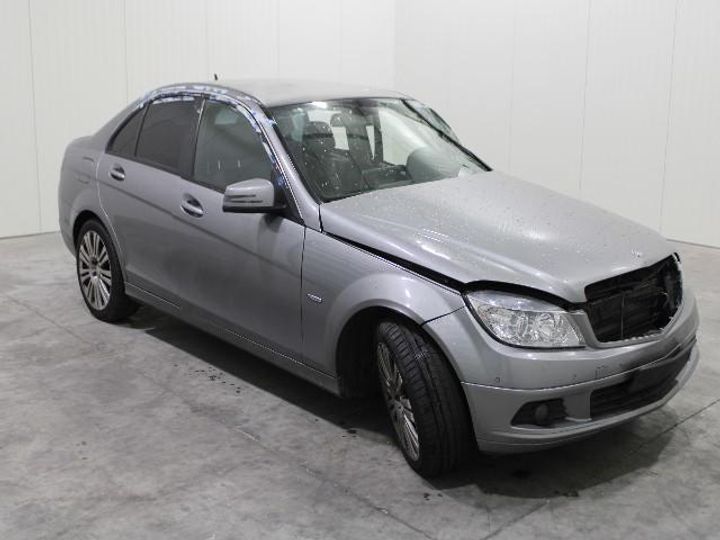 Photo 2 VIN: WDD2040001A516106 - MERCEDES-BENZ C-CLASS SALOON 