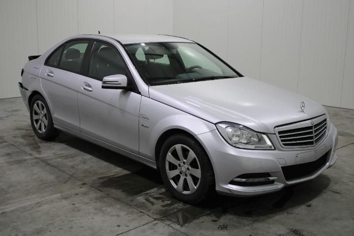 Photo 2 VIN: WDD2040001A734496 - MERCEDES-BENZ C-CLASS SALOON 