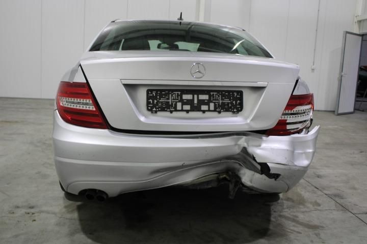 Photo 5 VIN: WDD2040001A734496 - MERCEDES-BENZ C-CLASS SALOON 