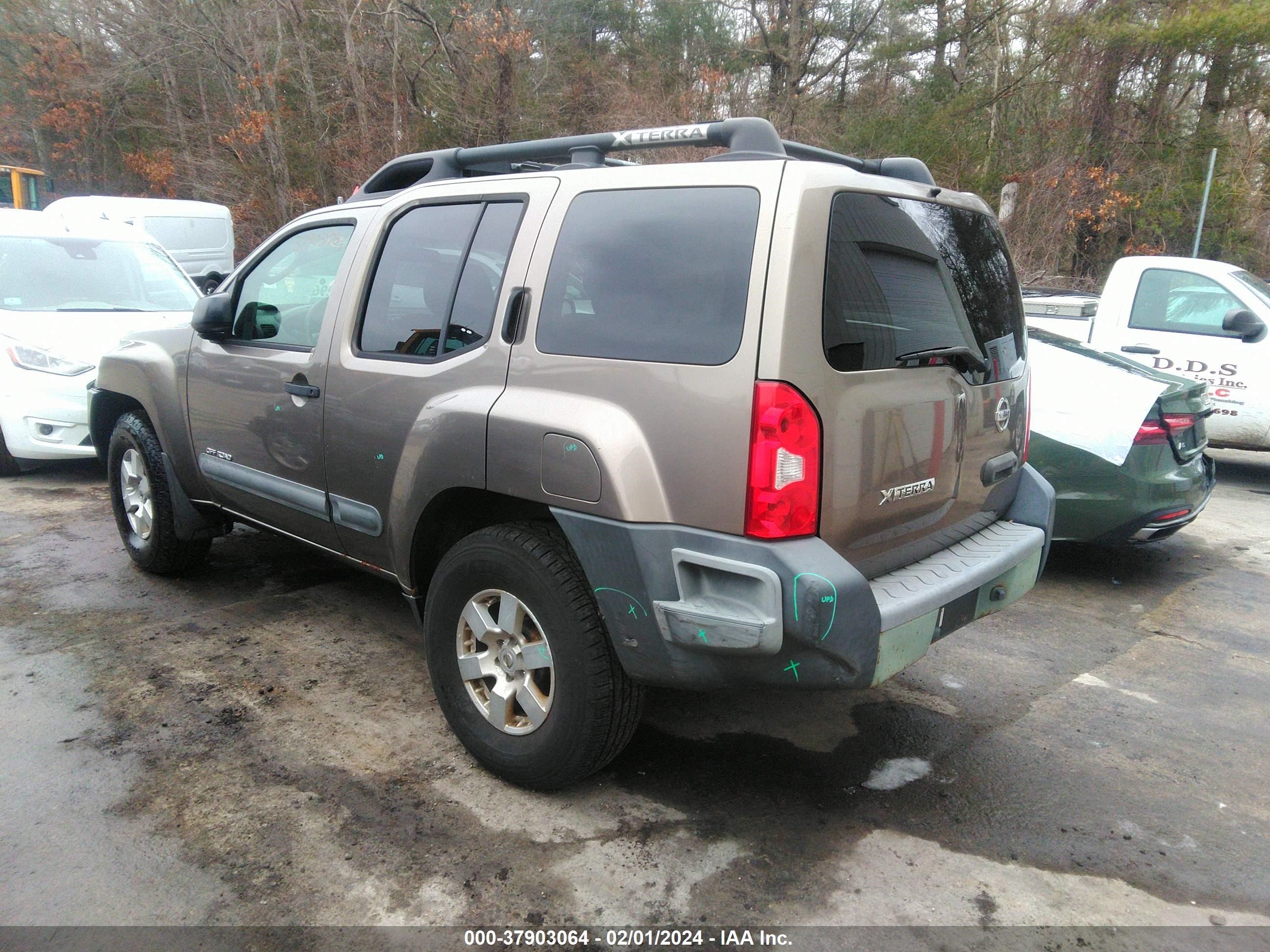 Photo 2 VIN: WDD2040082A077885 - NISSAN XTERRA 