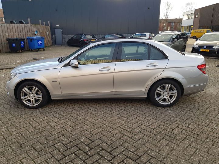 Photo 8 VIN: WDD2040491A395987 - MERCEDES-BENZ C-KLASSE 