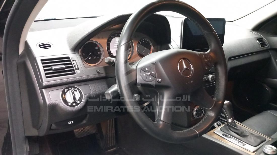 Photo 11 VIN: WDD2040521A268332 - MERCEDES C 250 