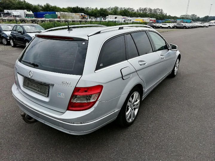 Photo 3 VIN: WDD2042011F600665 - MERCEDES-BENZ C-CLASS T 