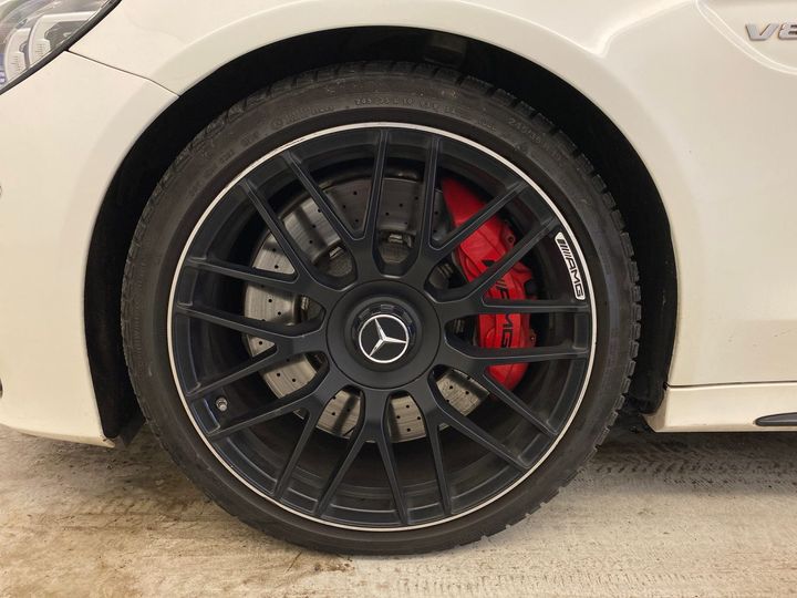 Photo 10 VIN: WDD2052871F877881 - MERCEDES-BENZ AMG C 63 S T AMG 