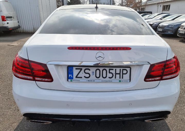 Photo 3 VIN: WDD2073361F349704 - MERCEDES-BENZ E-CLASS COUPE 