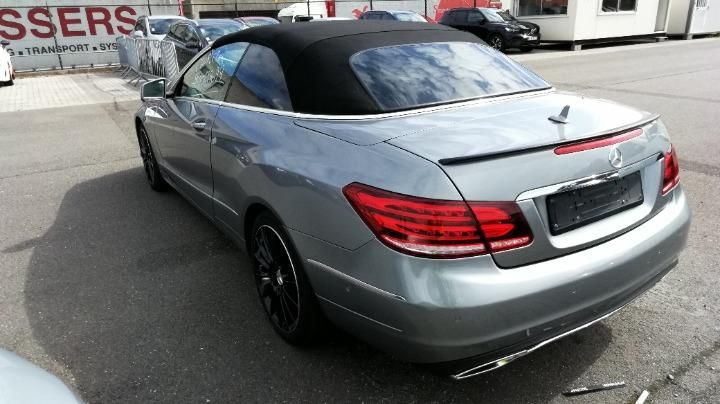 Photo 4 VIN: WDD2074021F254013 - MERCEDES-BENZ E-CLASS CABRIOLET 