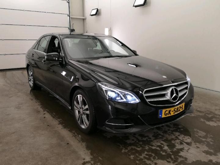 Photo 15 VIN: WDD2120011B208213 - MERCEDES-BENZ E-KLASSE 