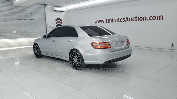 Photo 6 VIN: WDD2120731A556014 - MERCEDES-BENZ E 550 