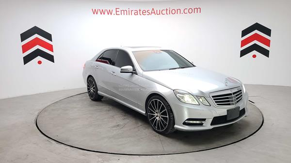 Photo 13 VIN: WDD2120731A556014 - MERCEDES-BENZ E 550 