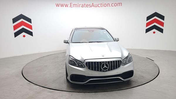 Photo 1 VIN: WDD2120771A067469 - MERCEDES-BENZ E 63 