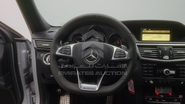 Photo 18 VIN: WDD2120771A067469 - MERCEDES-BENZ E 63 