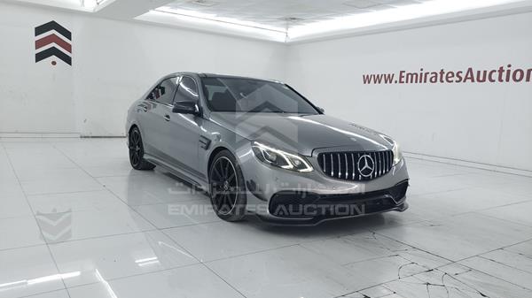 Photo 8 VIN: WDD2120921A870920 - MERCEDES-BENZ E 63 