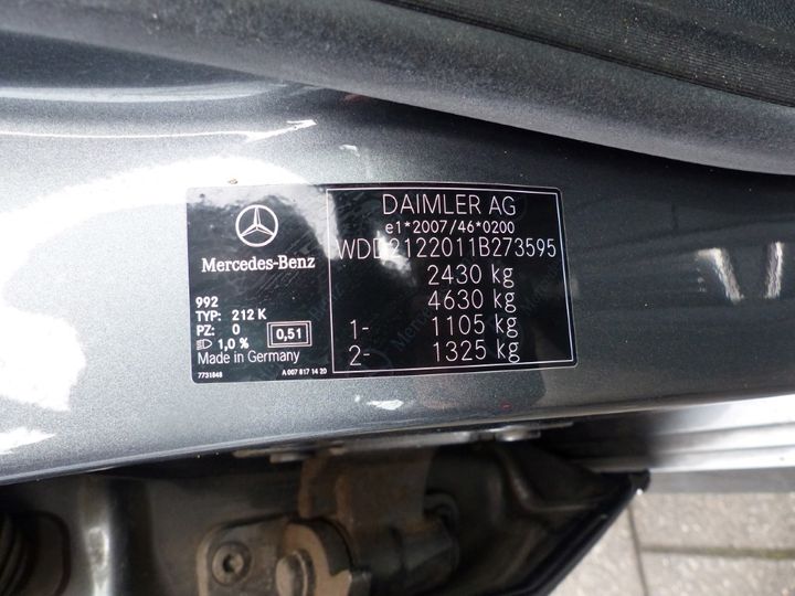 Photo 5 VIN: WDD2122011B273595 - MERCEDES-BENZ E-KLASSE 