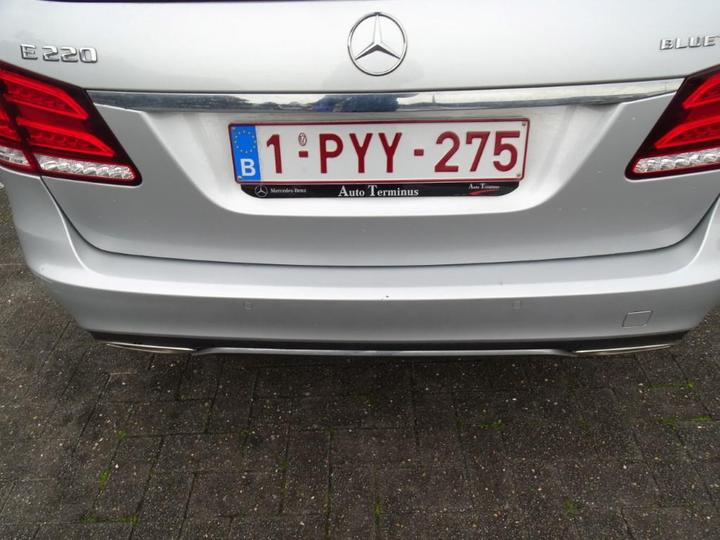 Photo 27 VIN: WDD2122011B340647 - MERCEDES-BENZ E-KLASSE 