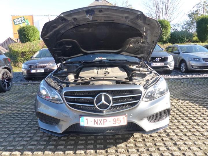 Photo 22 VIN: WDD2122061B312477 - MERCEDES-BENZ E-KLASSE 