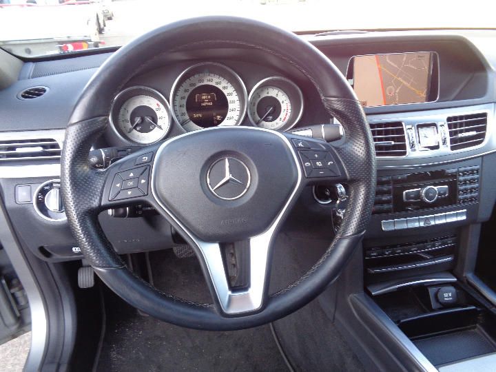 Photo 11 VIN: WDD2122361A958718 - MERCEDES-BENZ E-CLASS T 