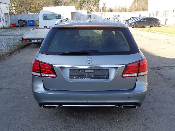 Photo 6 VIN: WDD2122361A958718 - MERCEDES-BENZ E-CLASS T 