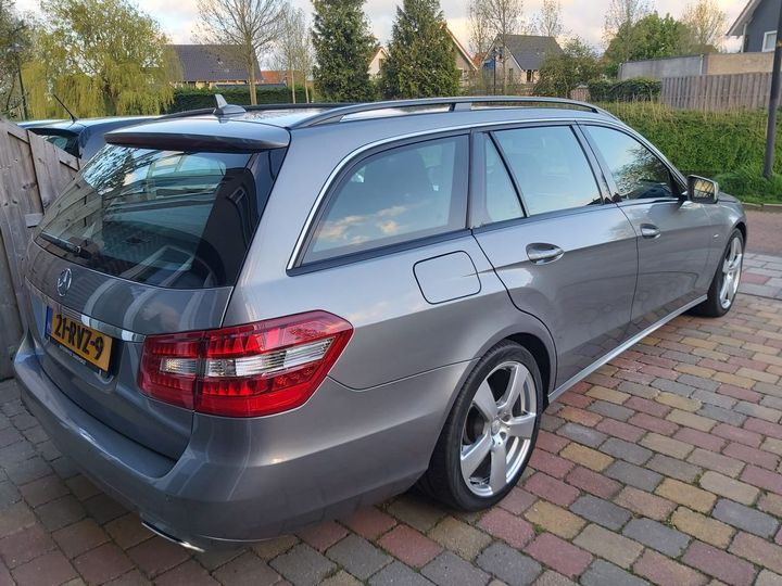 Photo 3 VIN: WDD2122481A507821 - MERCEDES-BENZ E-KLASSE ESTATE 