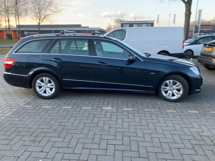 Photo 4 VIN: WDD2122571A389142 - MERCEDES-BENZ E-KLASSE ESTATE 