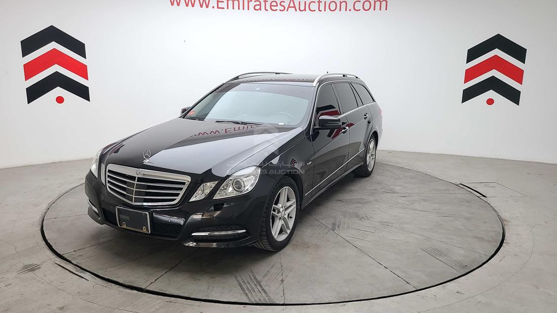 Photo 5 VIN: WDD2122801A572194 - MERCEDES E 